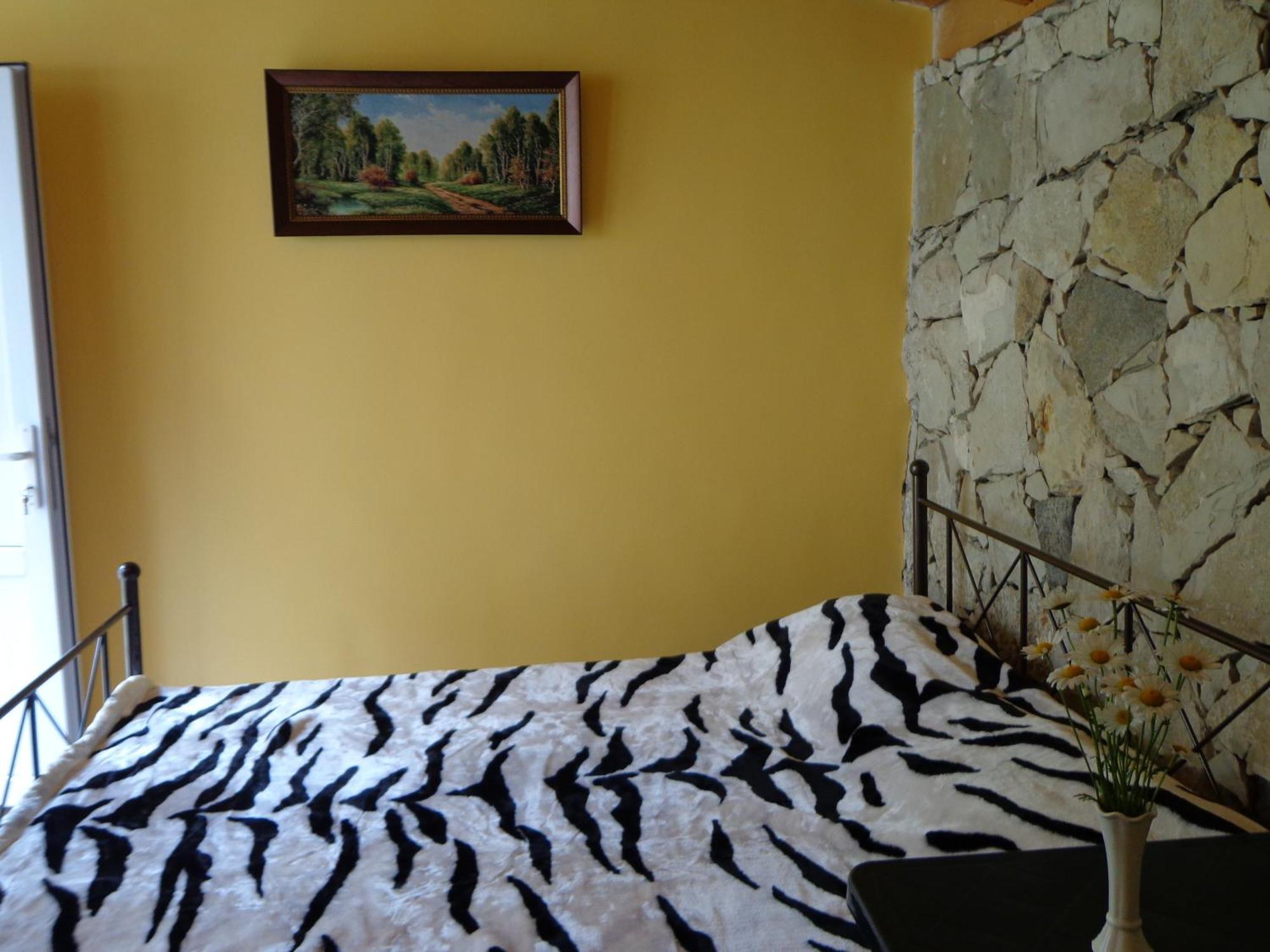 Eco Garden Hotel Dilijan Room photo