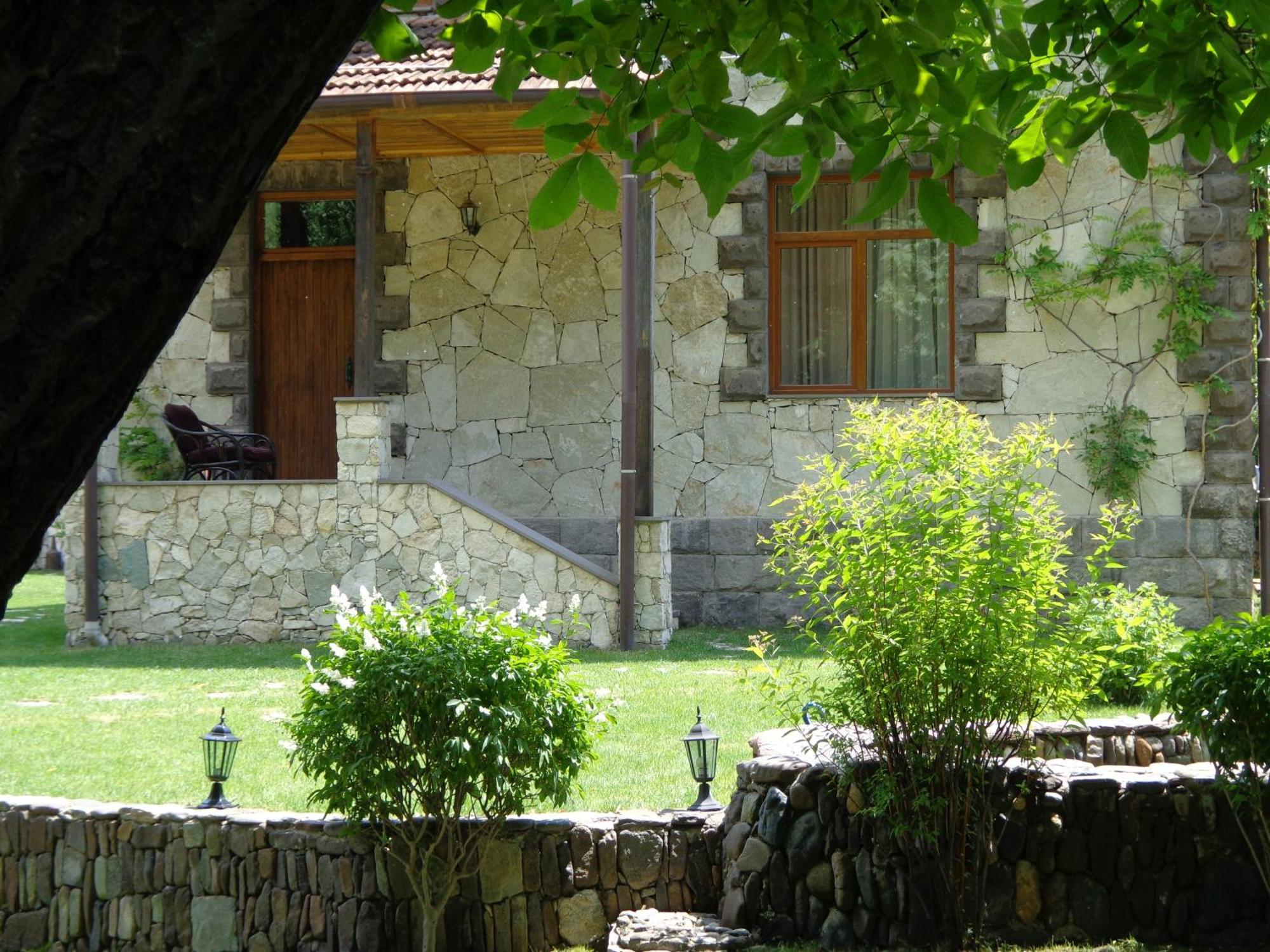 Eco Garden Hotel Dilijan Room photo