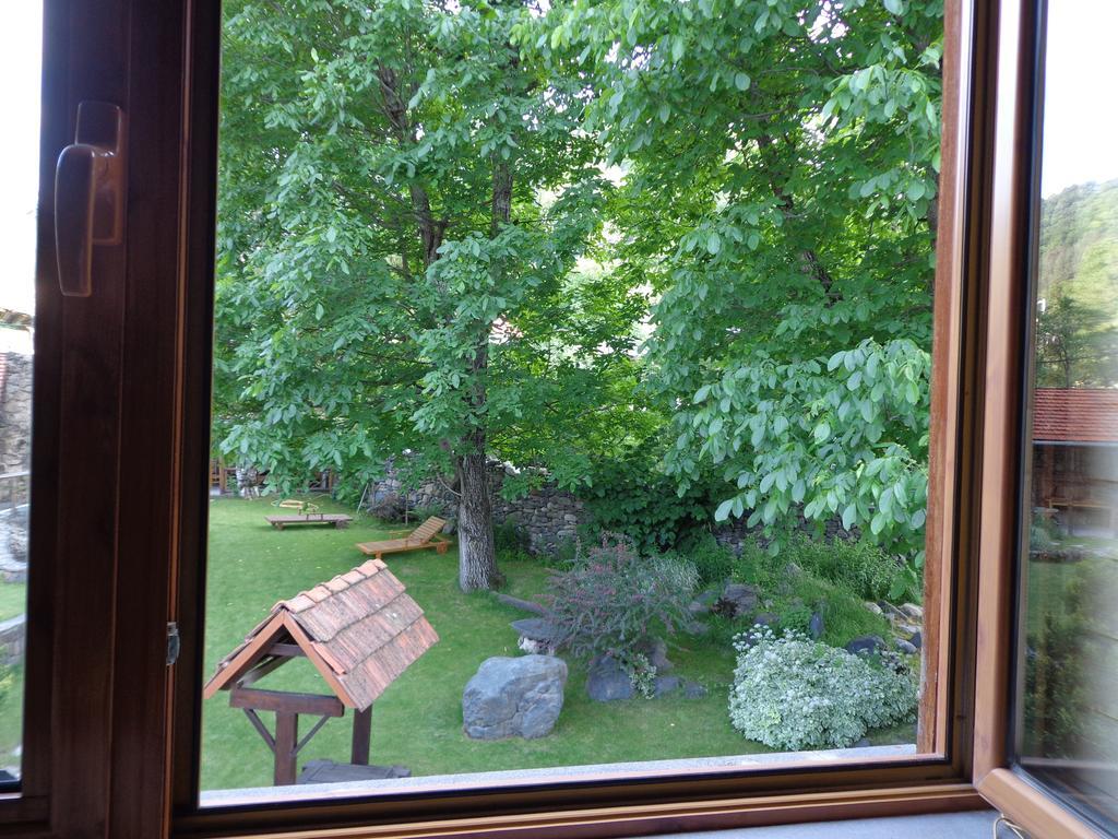 Eco Garden Hotel Dilijan Exterior photo