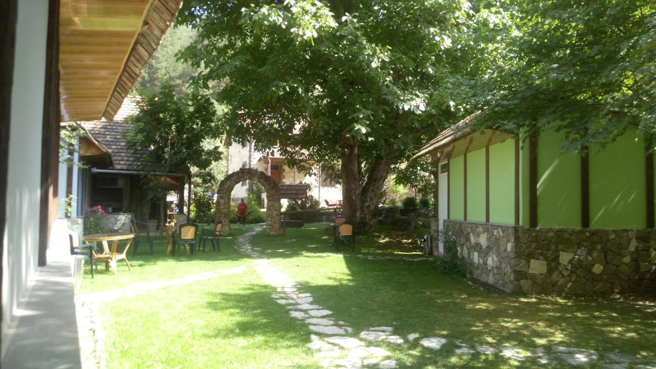 Eco Garden Hotel Dilijan Exterior photo