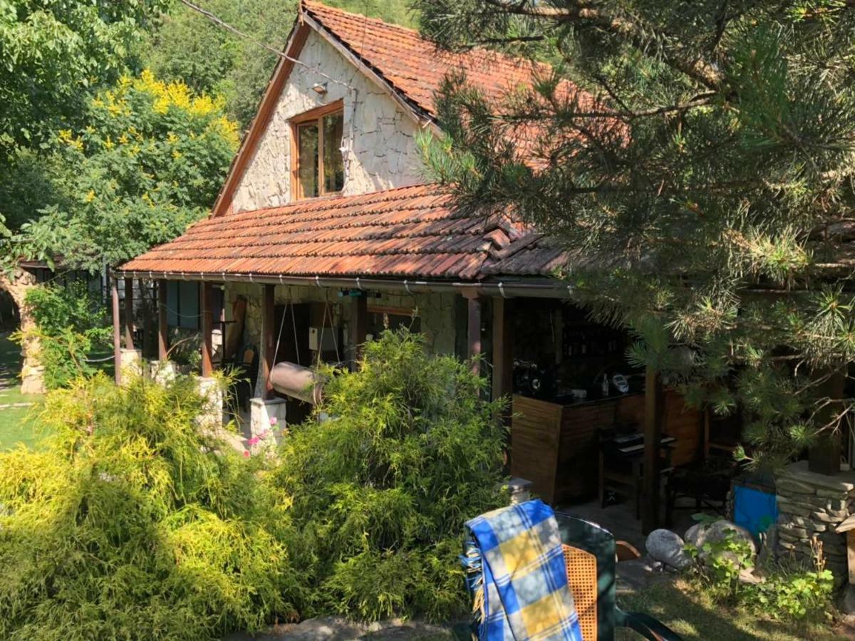 Eco Garden Hotel Dilijan Exterior photo